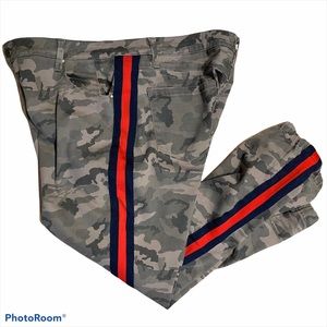 Laurie Felt camo joggers pants women’s sz XL